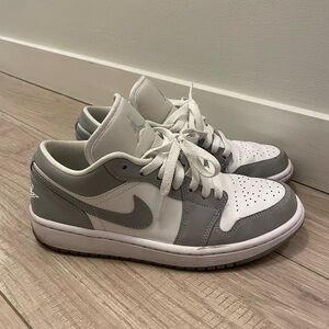 Nike Air Jordan 1 Low ‘White Wolf Grey’ 8
